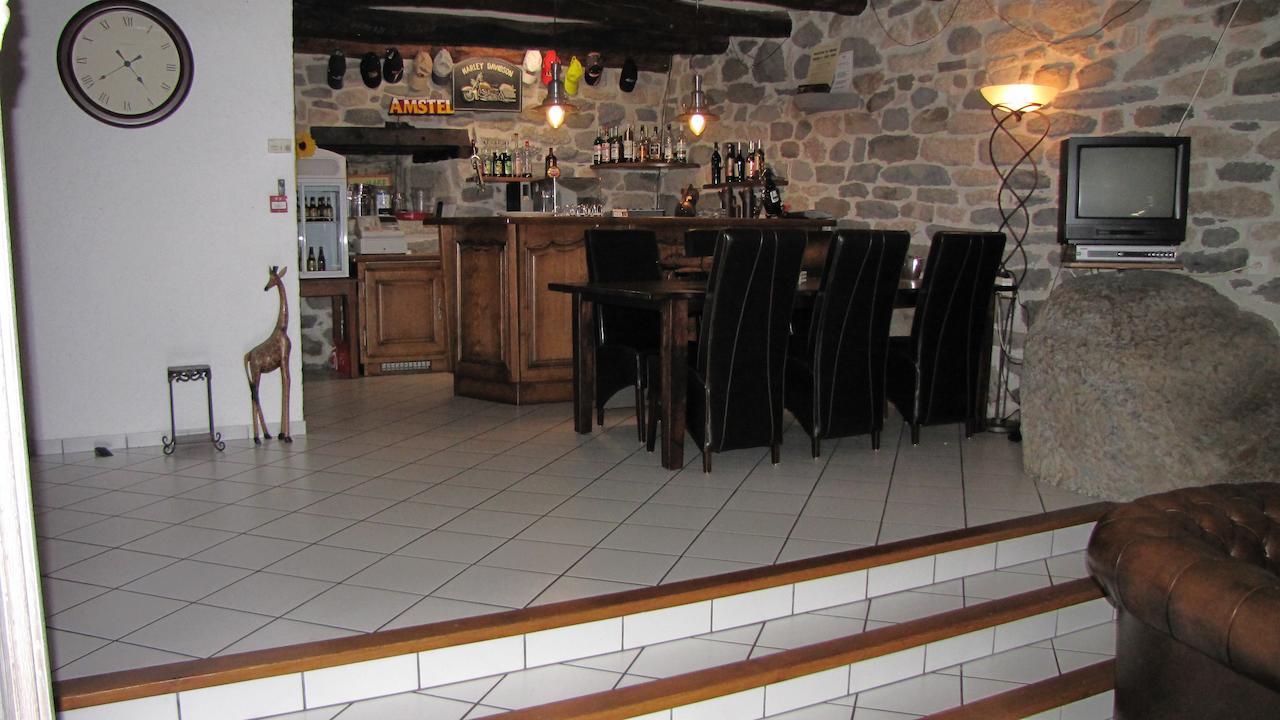 Argences-en-Aubrac Le Clos De Banes المظهر الخارجي الصورة